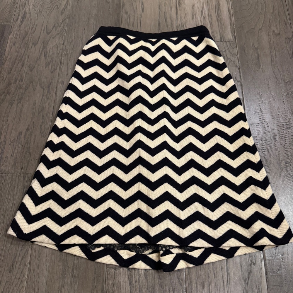 Vintage Winter‎ Chevron Skirt Black Cream Knit A Line Midi Lace Trim Women's